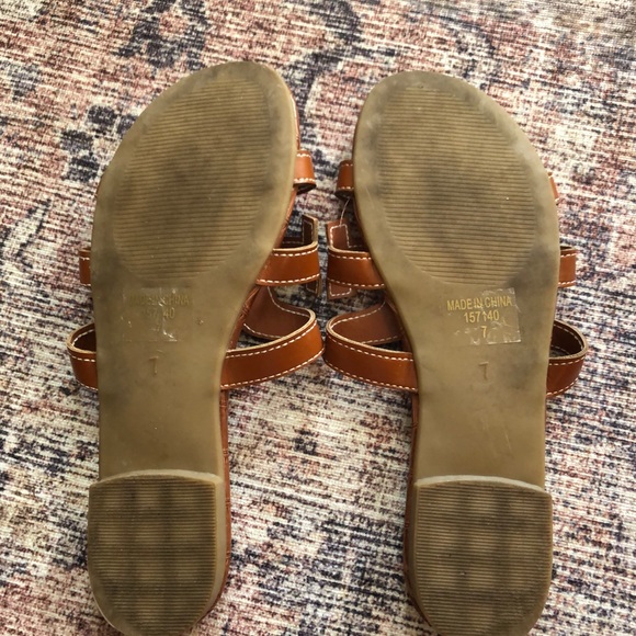 Sandals - Picture 3 of 3